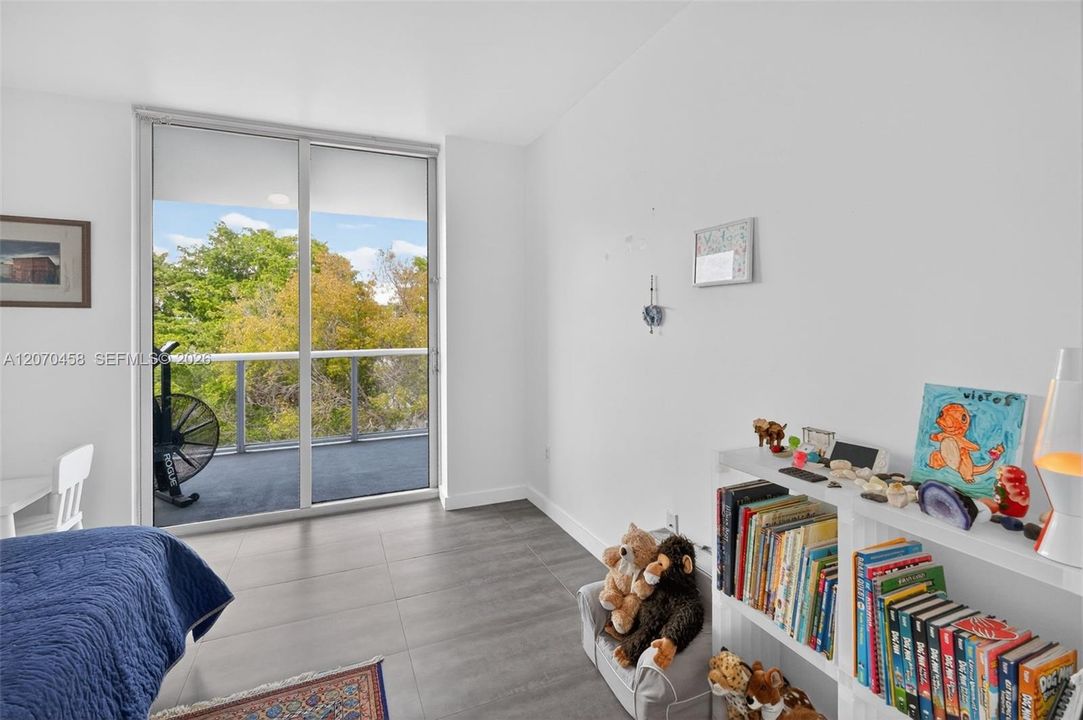 For Rent: $5,500 (2 beds, 2 baths, 1172 Square Feet)