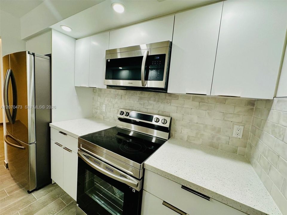 BRAND NEW KITCHEN