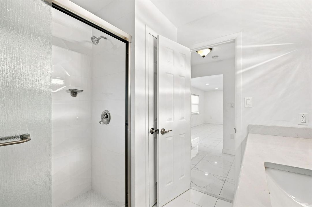 16-web-or-mls-Photo(22)-topaz