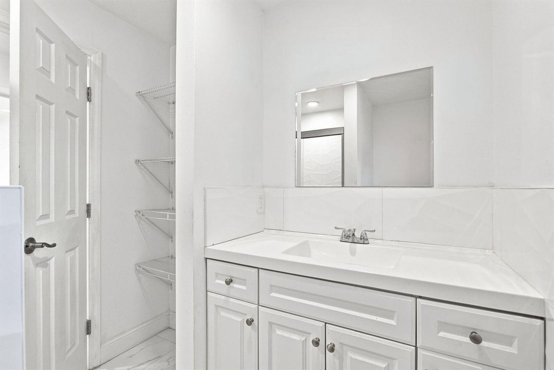 26-web-or-mls-Photo(15)-topaz