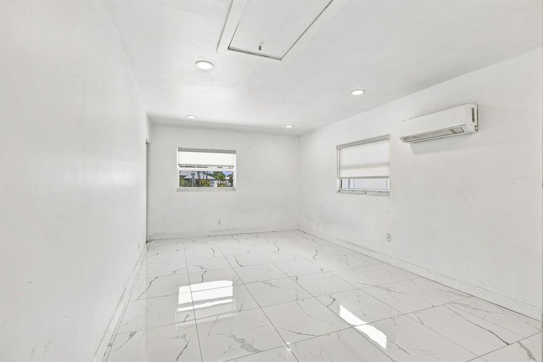 23-web-or-mls-Photo(12)-topaz