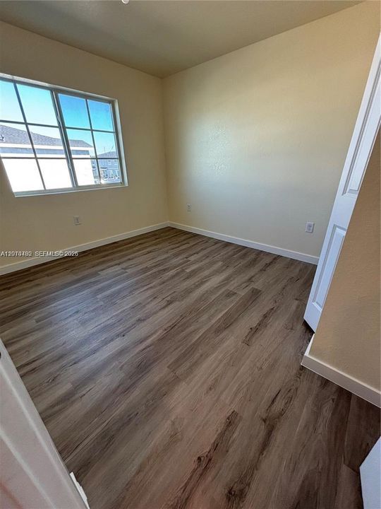 En Venta: $335,000 (3 camas, 3 baños, 1425 Pies cuadrados)