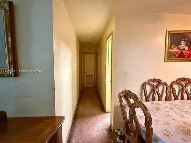 На продажу: $450,000 (4 спален, 2 ванн, 1945 Квадратных фут)