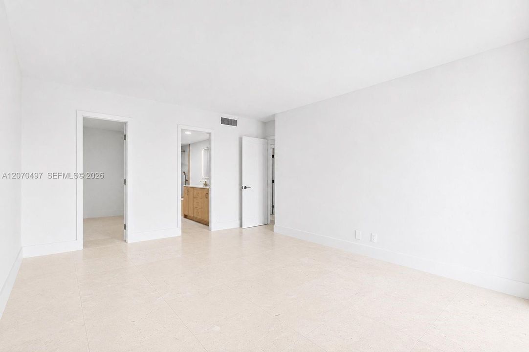 For Sale: $768,000 (2 beds, 2 baths, 1521 Square Feet)