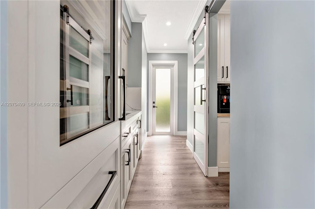 En Venta: $2,600,000 (5 camas, 4 baños, 3944 Pies cuadrados)