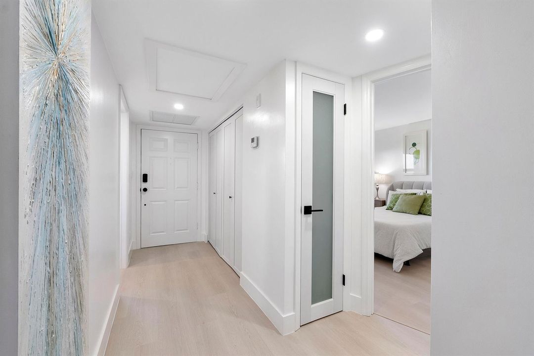 2871 N Ocean Blvd u406_035