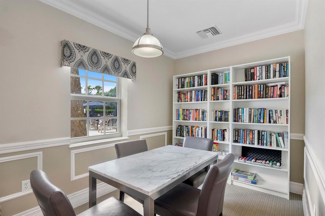 2871 N Ocean Blvd u406_068
