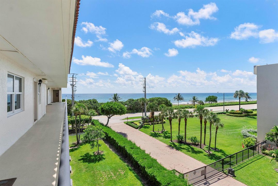 2871 N Ocean Blvd u406_060