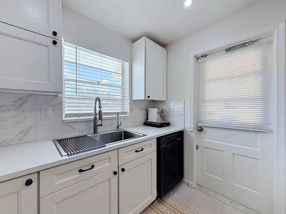 2121 NE 68th Street #109-46
