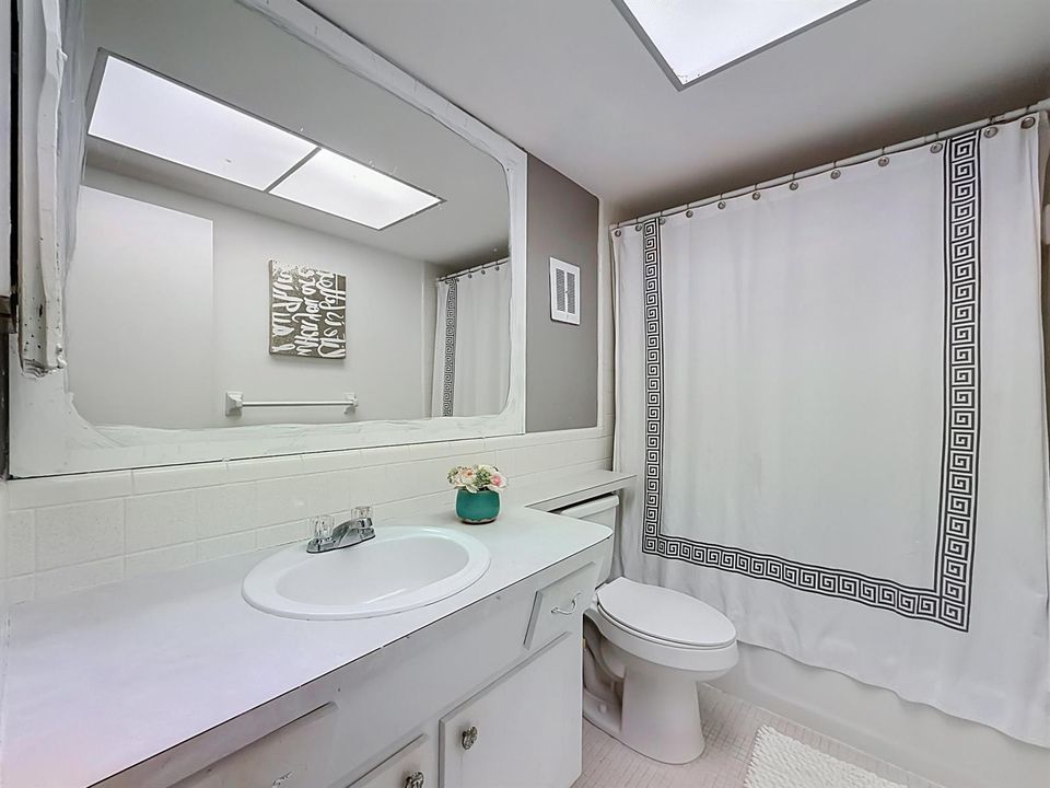 2121 NE 68th Street #109-67
