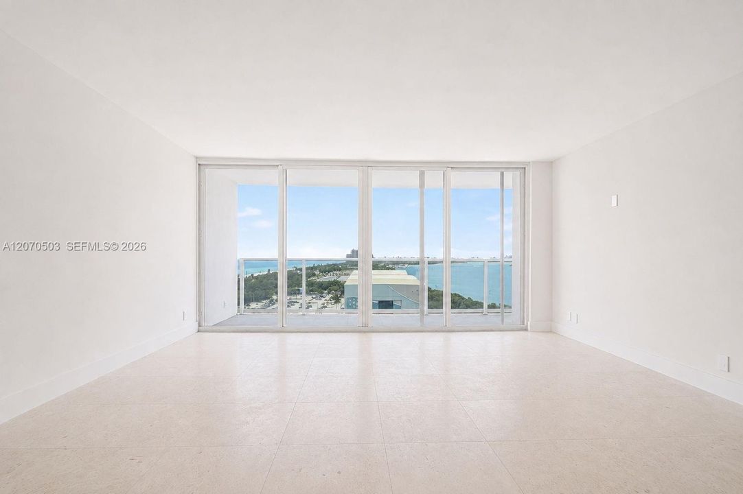 For Rent: $5,000 (2 beds, 2 baths, 1521 Square Feet)