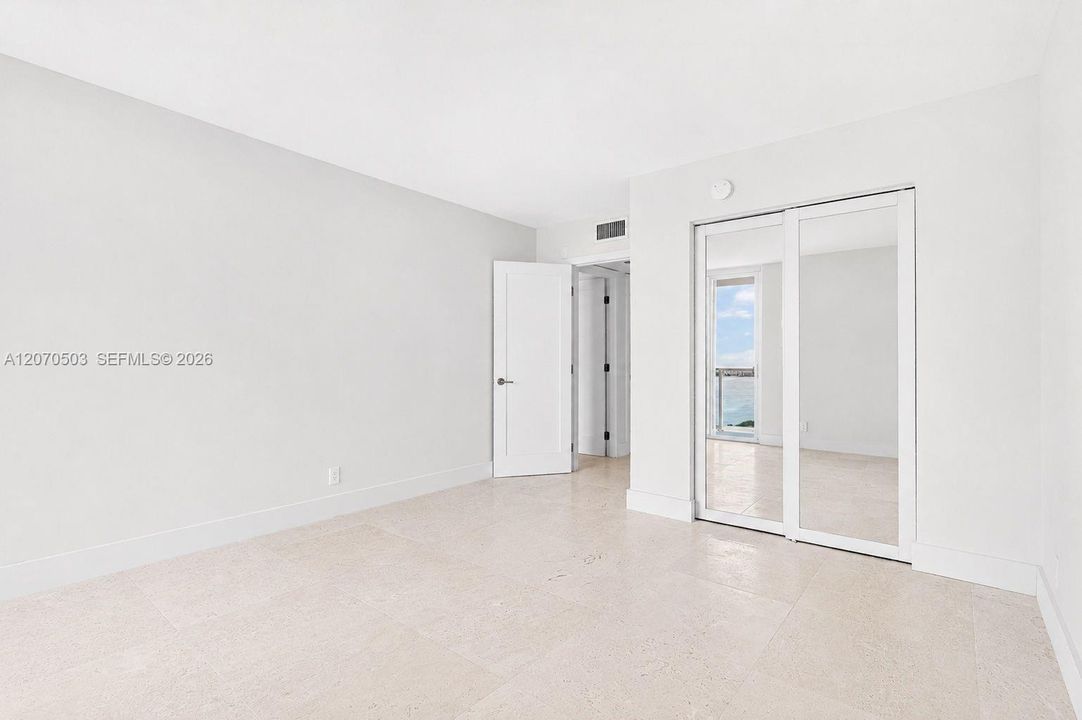 For Rent: $5,000 (2 beds, 2 baths, 1521 Square Feet)