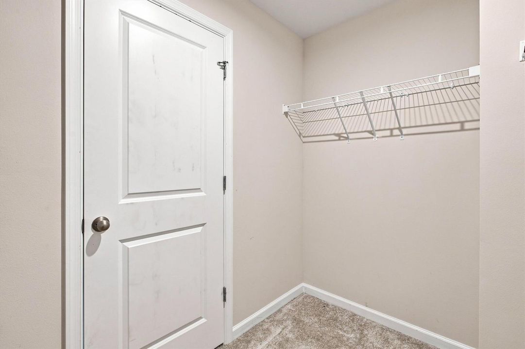 24-Property Photo 024