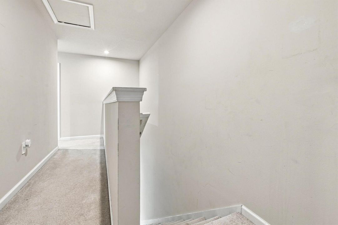 18-Property Photo 018