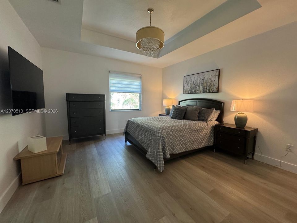 For Rent: $4,200 (4 beds, 3 baths, 1783 Square Feet)