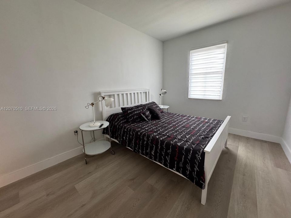 For Rent: $4,200 (4 beds, 3 baths, 1783 Square Feet)