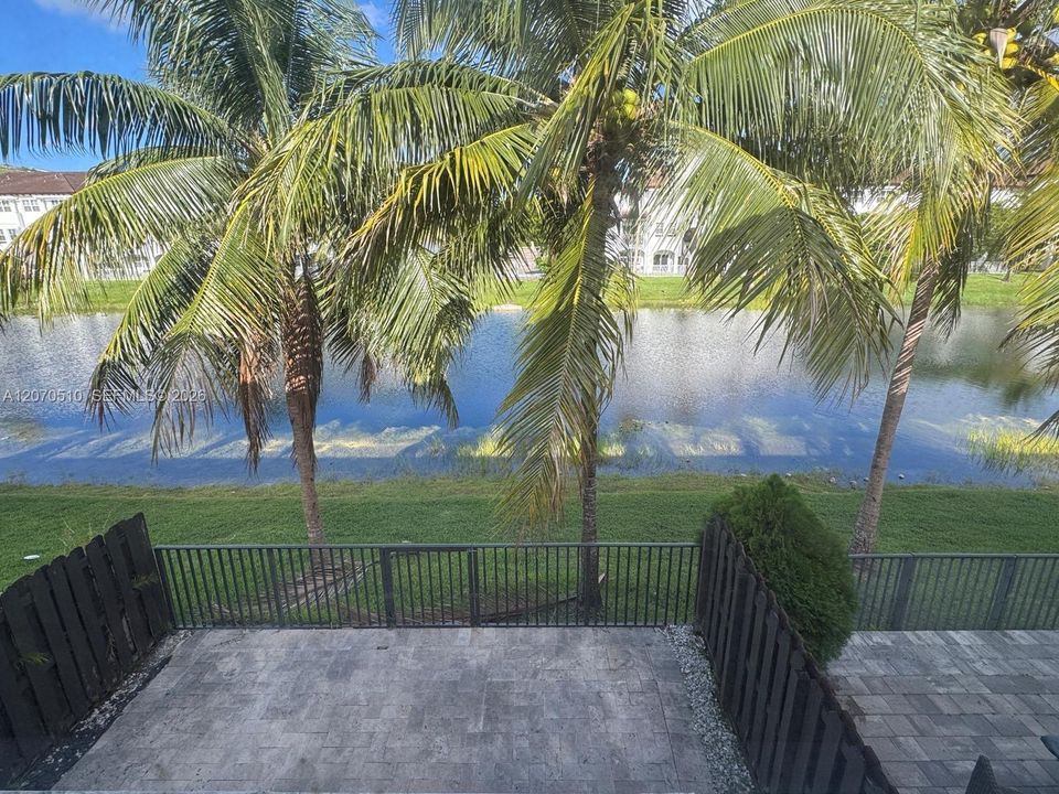For Rent: $4,200 (4 beds, 3 baths, 1783 Square Feet)