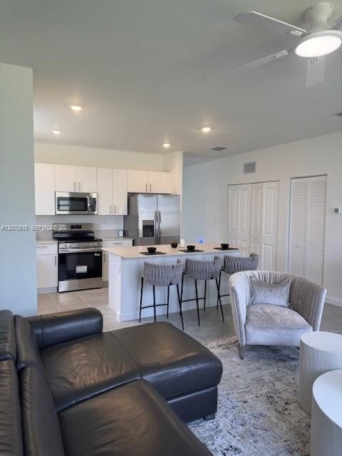 For Rent: $3,500 (3 beds, 2 baths, 2319 Square Feet)
