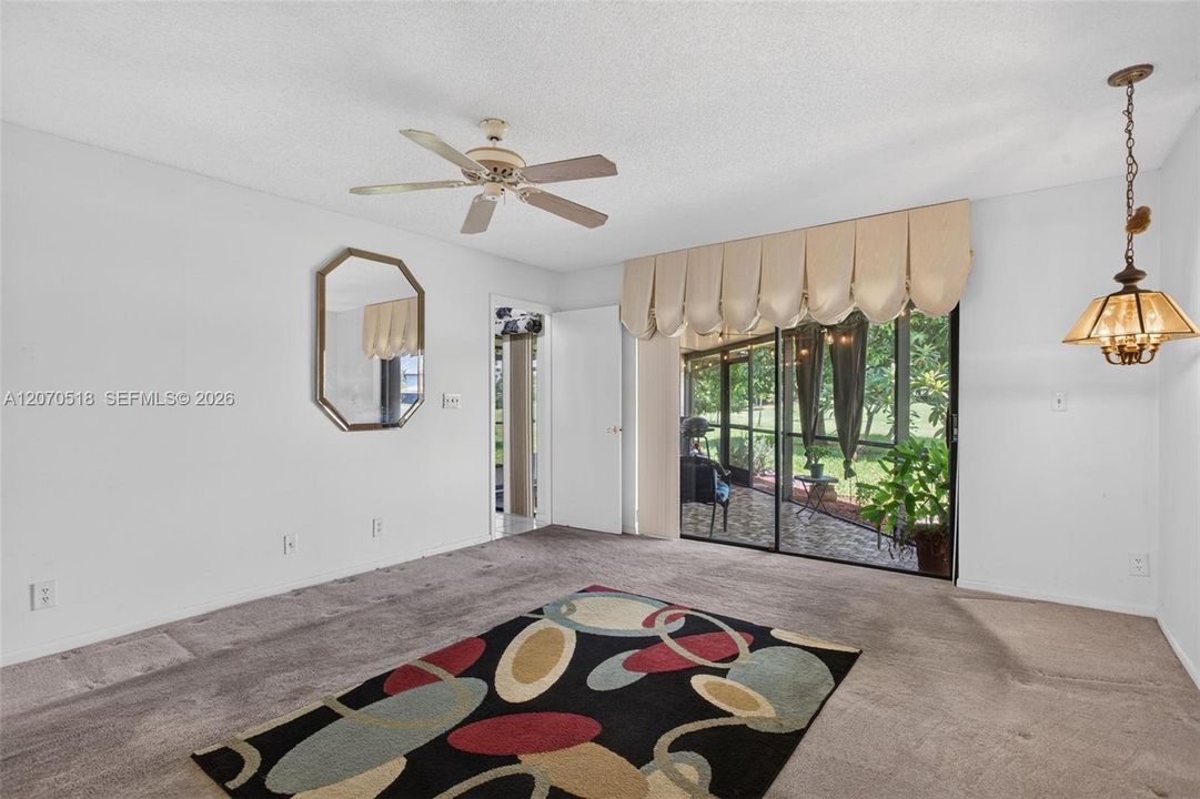 For Sale: $390,000 (2 beds, 2 baths, 1684 Square Feet)