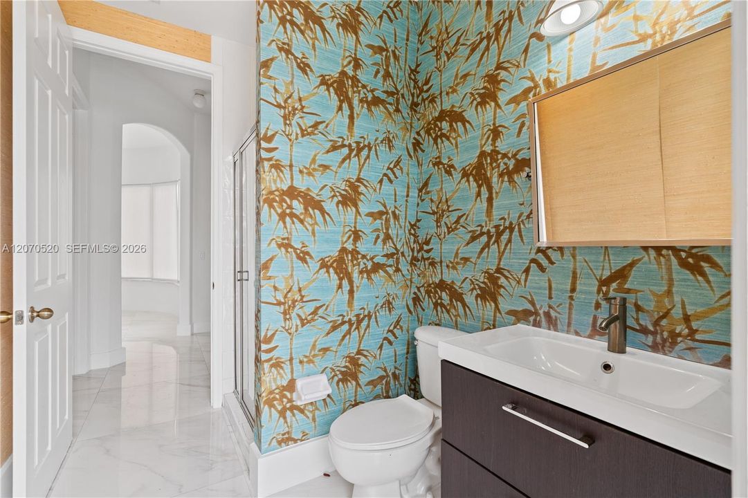 For Rent: $8,900 (5 beds, 4 baths, 4295 Square Feet)
