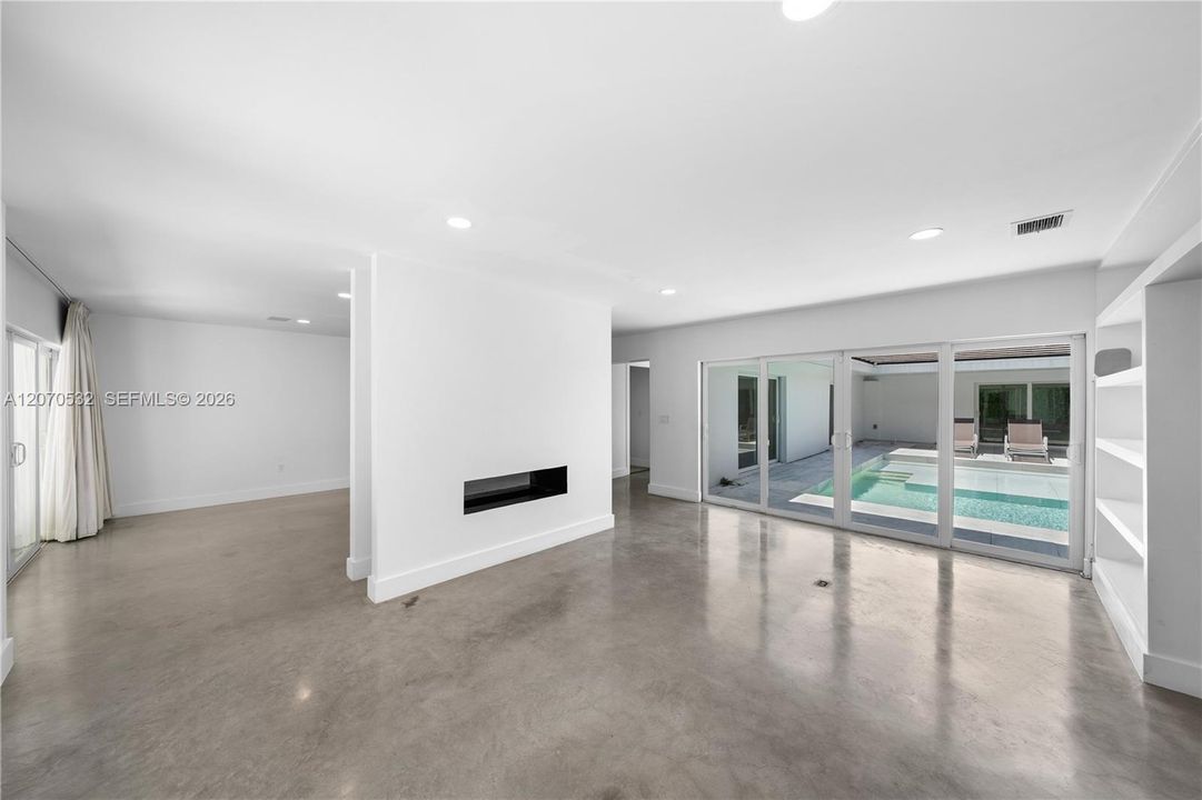 En Venta: $4,499,000 (4 camas, 5 baños, 4123 Pies cuadrados)
