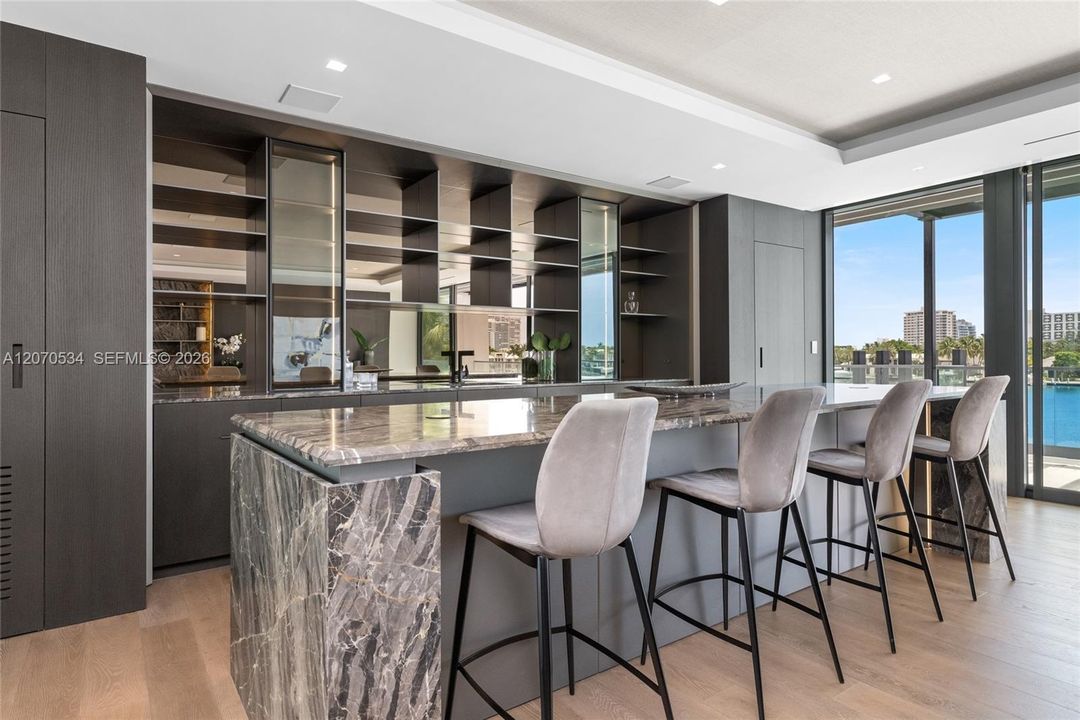For Sale: $26,500,000 (7 beds, 10 baths, 10400 Square Feet)