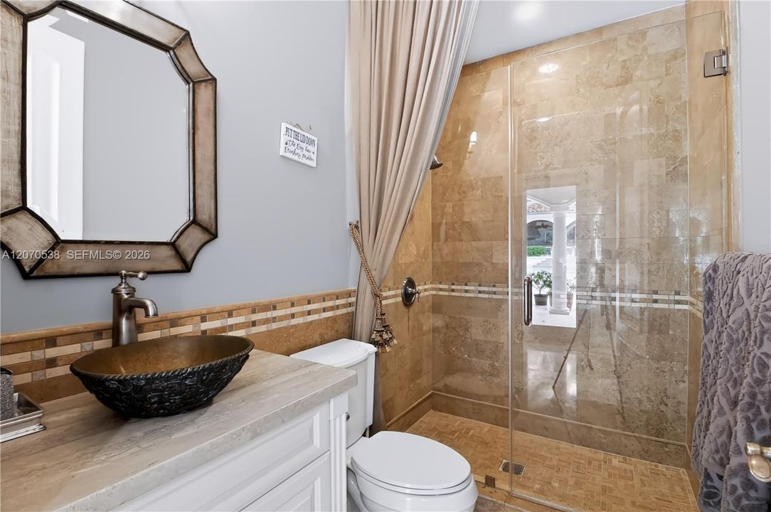 For Sale: $5,500,000 (6 beds, 5 baths, 9264 Square Feet)