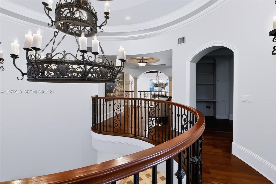 For Sale: $5,500,000 (6 beds, 5 baths, 9264 Square Feet)