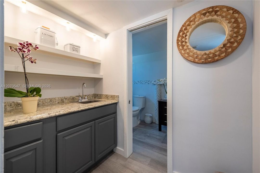 For Rent: $6,200 (3 beds, 2 baths, 2350 Square Feet)