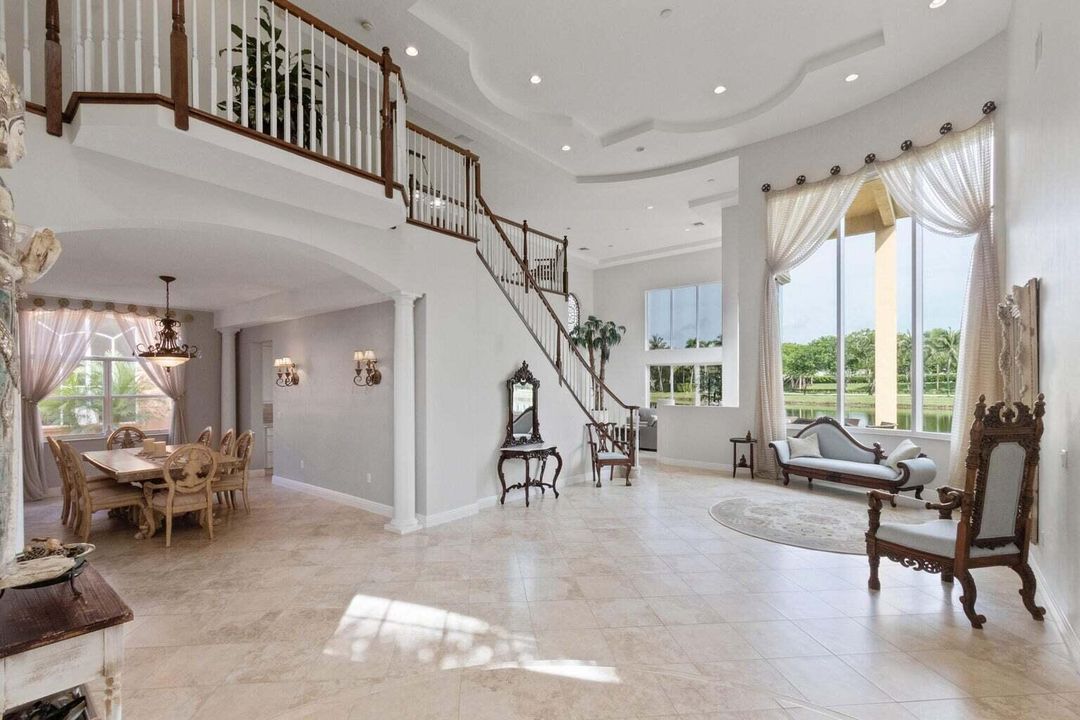 ENTRY AREA