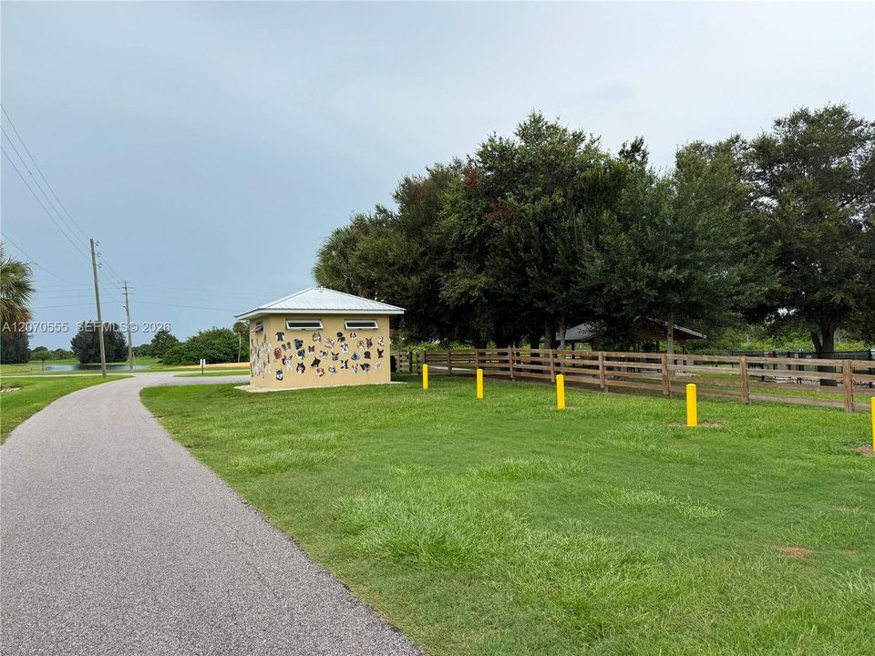 For Sale: $78,900 (1.06 acres)