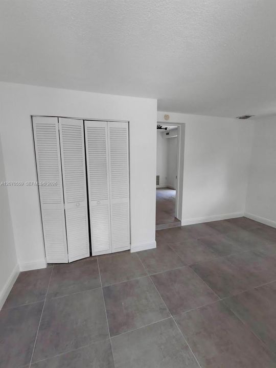For Rent: $1,700 (2 beds, 1 baths, 576 Square Feet)
