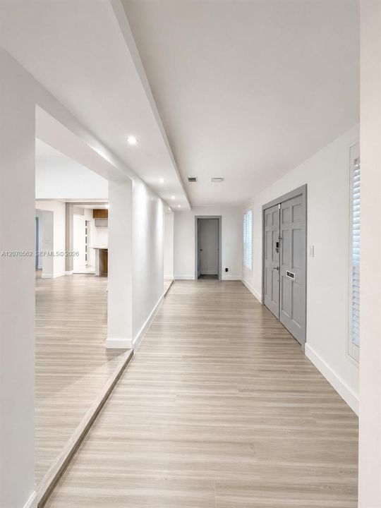 For Rent: $11,500 (3 beds, 2 baths, 2498 Square Feet)