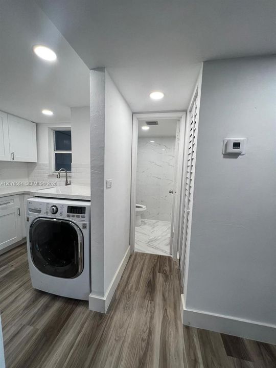 For Sale: $255,000 (1 beds, 1 baths, 620 Square Feet)