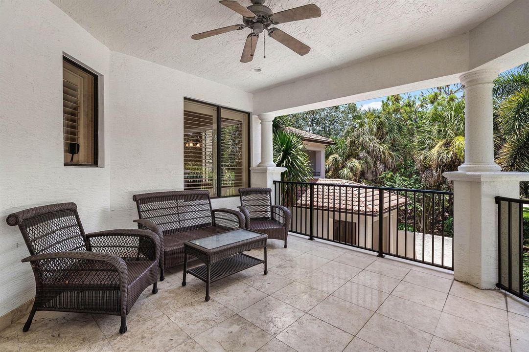 Primary-Bedroom-Covered-Balcony
