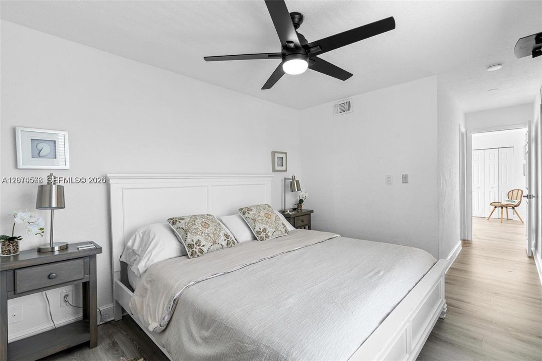 For Sale: $495,000 (3 beds, 3 baths, 1480 Square Feet)