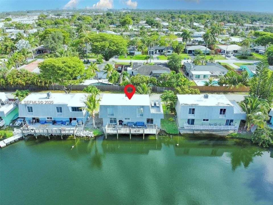 For Sale: $495,000 (3 beds, 3 baths, 1480 Square Feet)