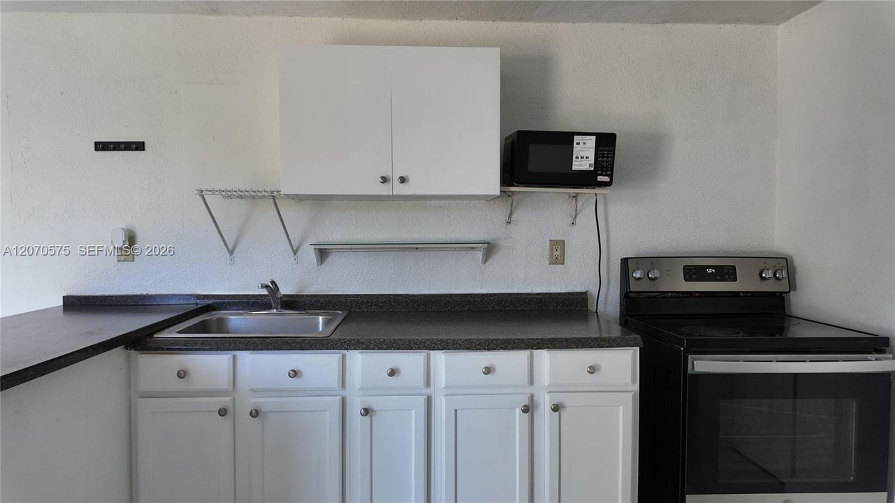 There’s even additional built-in storage to help make the most of the space.