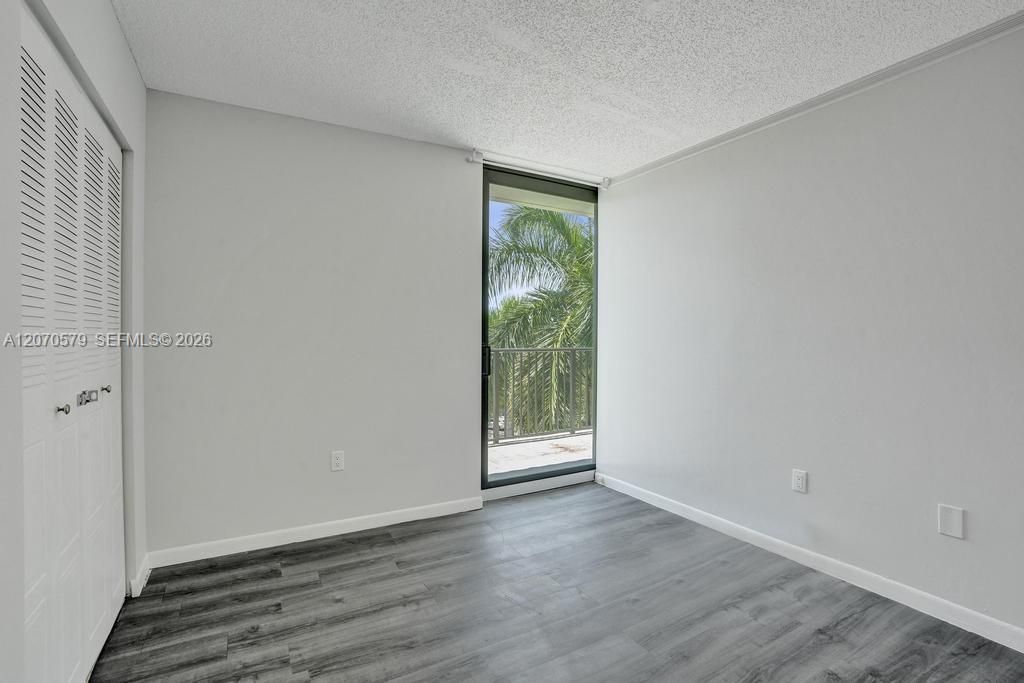 For Rent: $2,750 (2 beds, 2 baths, 1110 Square Feet)