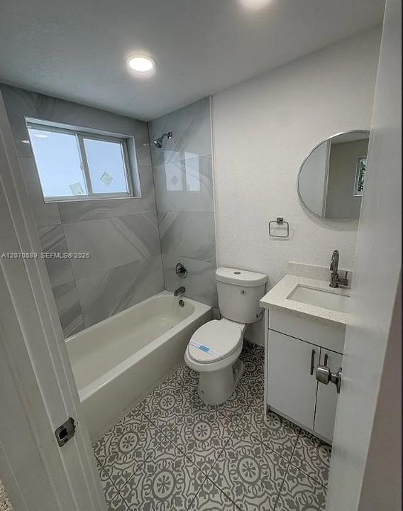 For Rent: $1,700 (1 beds, 1 baths, 5235 Square Feet)