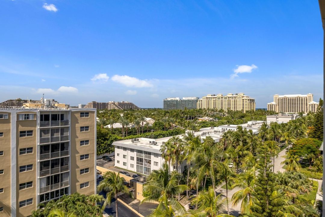 For Sale: $2,100,000 (3 beds, 2 baths, 2450 Square Feet)