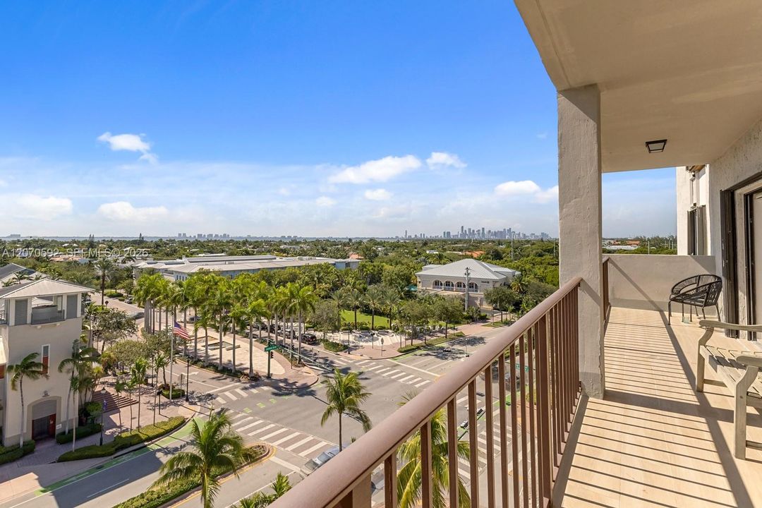 For Sale: $2,100,000 (3 beds, 2 baths, 2450 Square Feet)