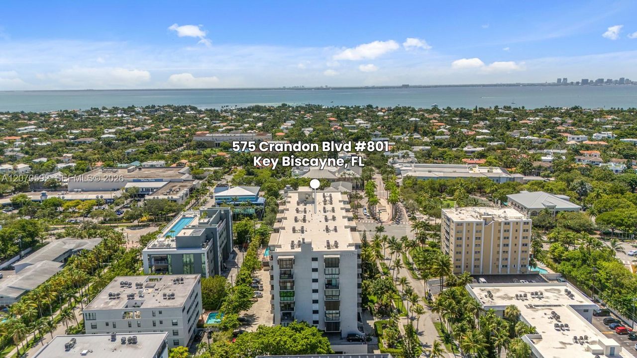 For Sale: $2,100,000 (3 beds, 2 baths, 2450 Square Feet)