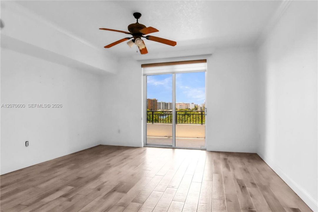 For Sale: $649,900 (2 beds, 2 baths, 1787 Square Feet)