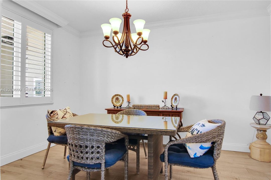 For Sale: $649,900 (2 beds, 2 baths, 1787 Square Feet)