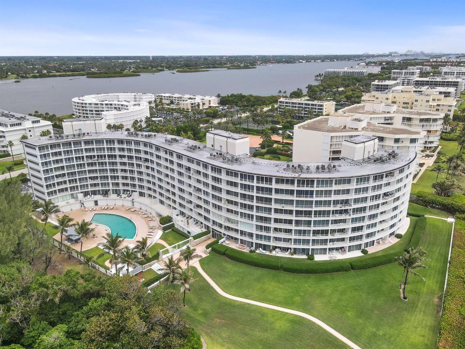 AmbassadorSouthAerials(7)