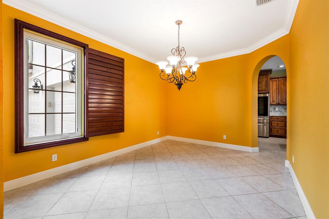 112IsolaCirRoyalPalmBeach-6