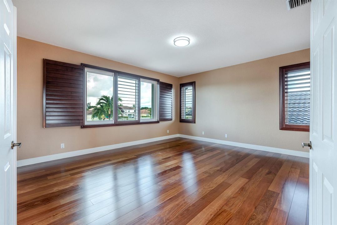 112IsolaCirRoyalPalmBeach-20