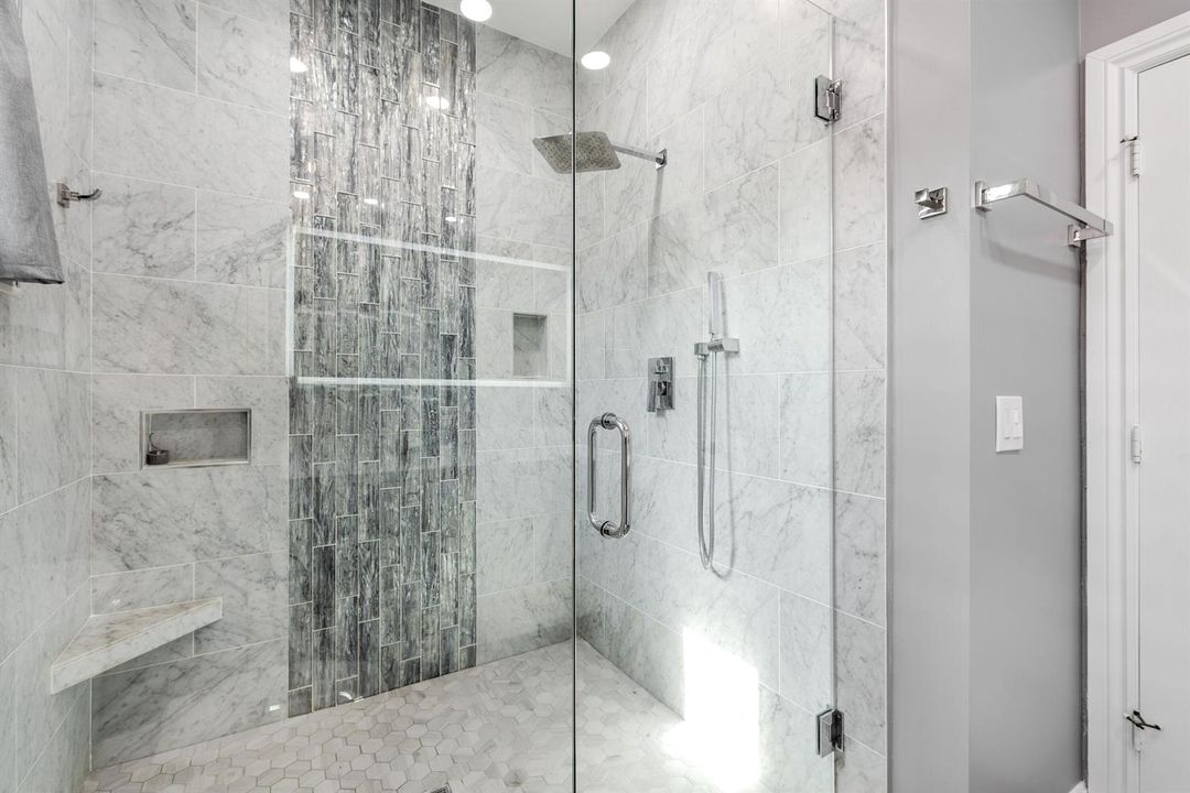 112IsolaCirRoyalPalmBeach-31
