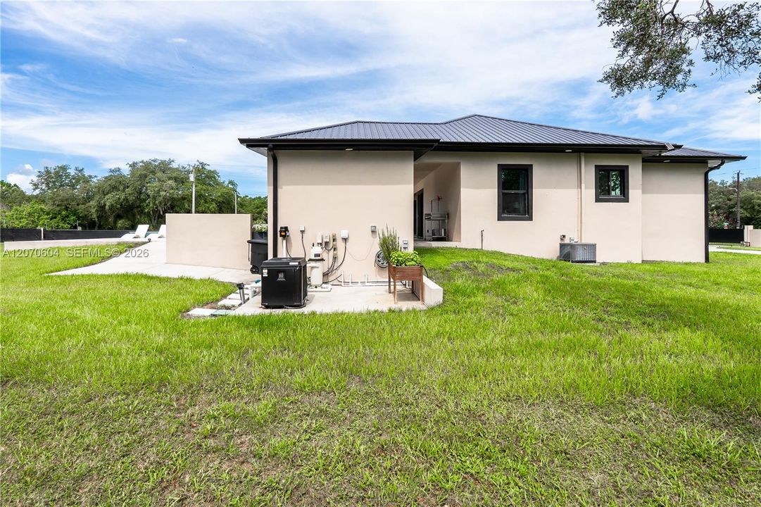 For Sale: $1,390,000 (3 beds, 3 baths, 0 Square Feet)